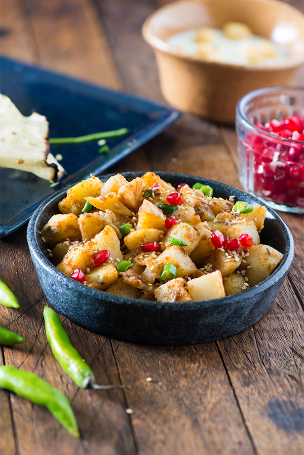 Vrat wale sookhe aloo is spicy falahari recipe that can be served during Navratri and other fasts. You can serve these falahari sookhe aloo as a sabzi or snack.
