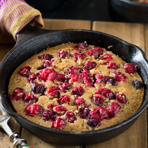 Cranberry cobbler is a delicious festive dessert that can be made using fresh or frozen cranberries. A cranberry cake that is very simple to make, looks and tastes incredibly delicious and takes 30 Minutes from start to finish.