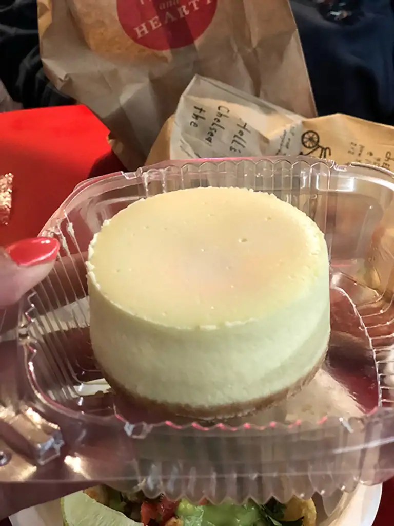 What To Eat at Chelsea Market NYC - Chelsea Market New York 2