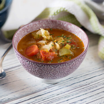 This Vegetable weight loss soup recipe is delicious, healthy, filling and flavourful. Make this healthy soup in 20Minutes with the help of your pressure cooker or Instant Pot. Gluten-free, Low GI, whole 30 Soup recipe. New recipes in my 20 Minute Meals Recipes. 