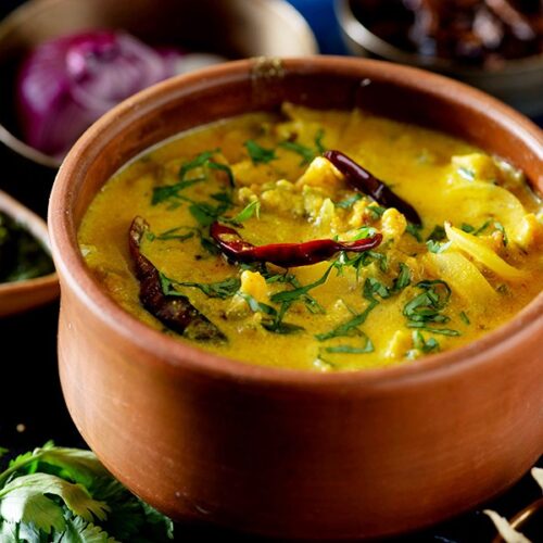 Punjabi Kadhi Pakoda Recipe - My Tasty Curry