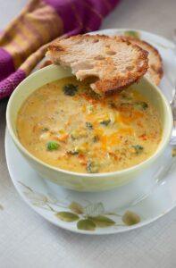 Instant pot Broccoli Cheddar Soup
