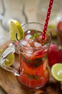 Strawberry lemonade