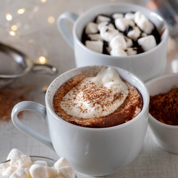 Homemade Hot Chocolate Recipe - My Tasty Curry