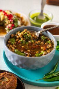 chana for aloo tikki