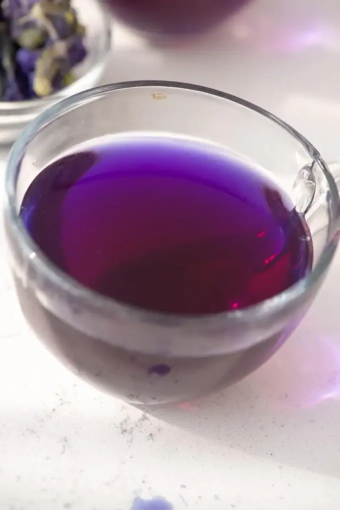 brazilian Mounjaro detox drink also known as butterfly pea weight-loss tea also popular as natural ozempic alternative.